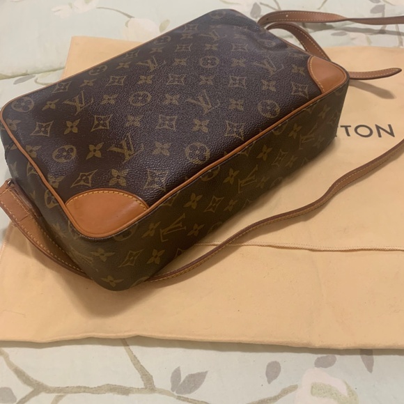 Handbag - Picture 6 of 6